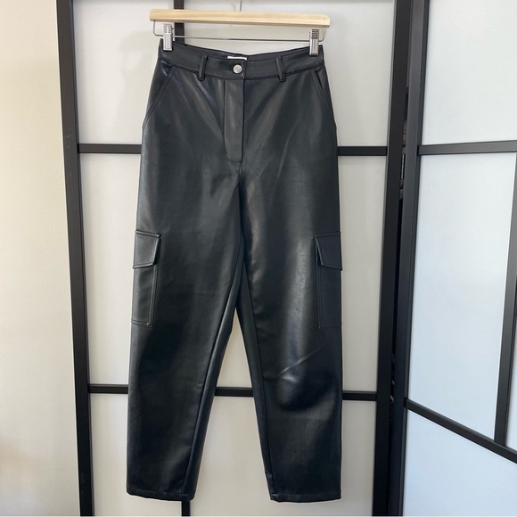 [2] Aritzia Wilfred Faux Leather Cargo Pocket Jogger Cinched Ankle - Picture 2 of 14